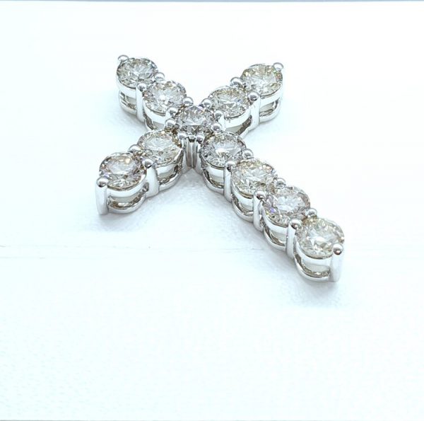 White Gold 3.04ct Diamond Cross