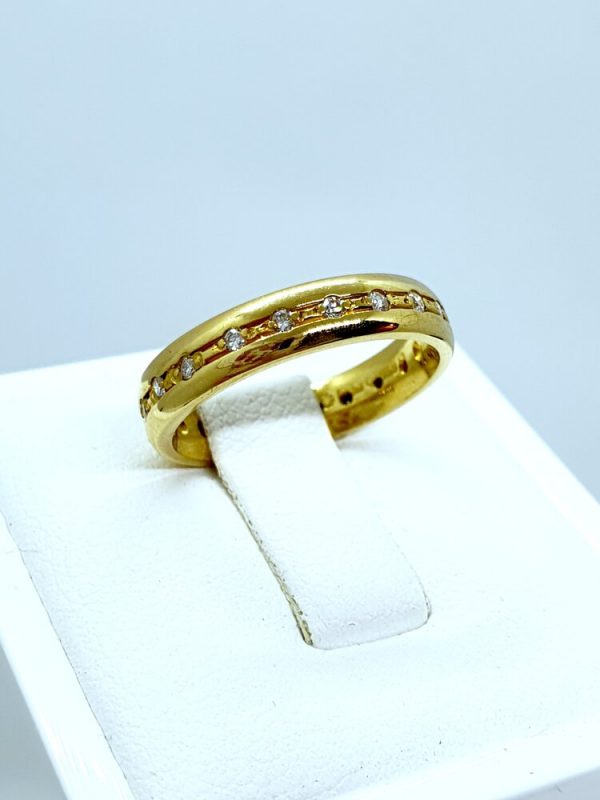 Pre Owned Ladies 18ct Yellow Gold Diamond Set Wedding Ring