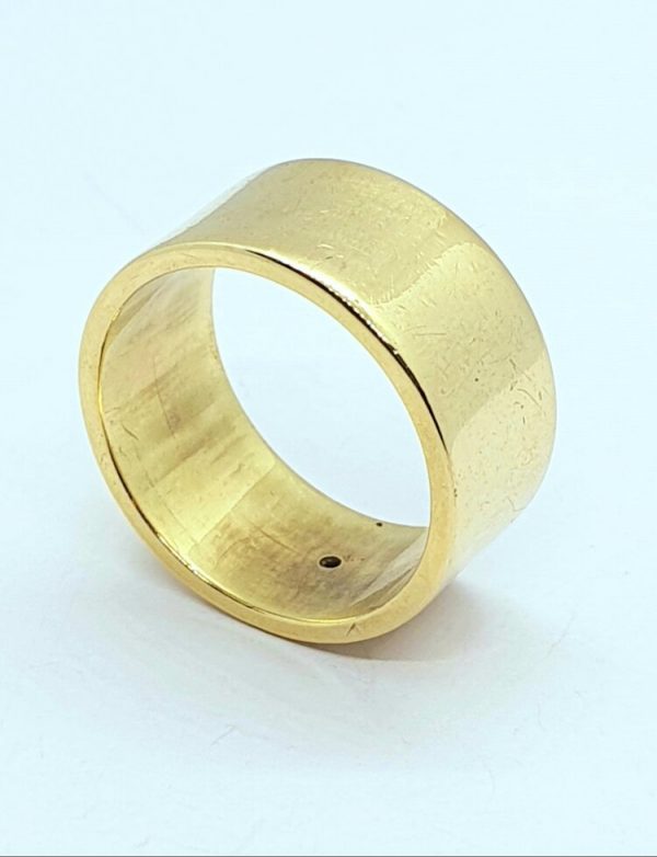 Pre Owned 9ct Yellow Gold 8mm Wide Wedding Ring