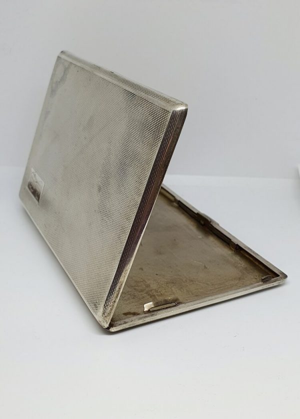 Pre Owned Solid Silver Vintage Cigarette case dated 1940
