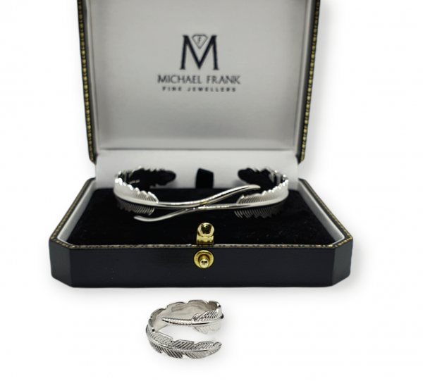 Ladies Silver Feather Ring